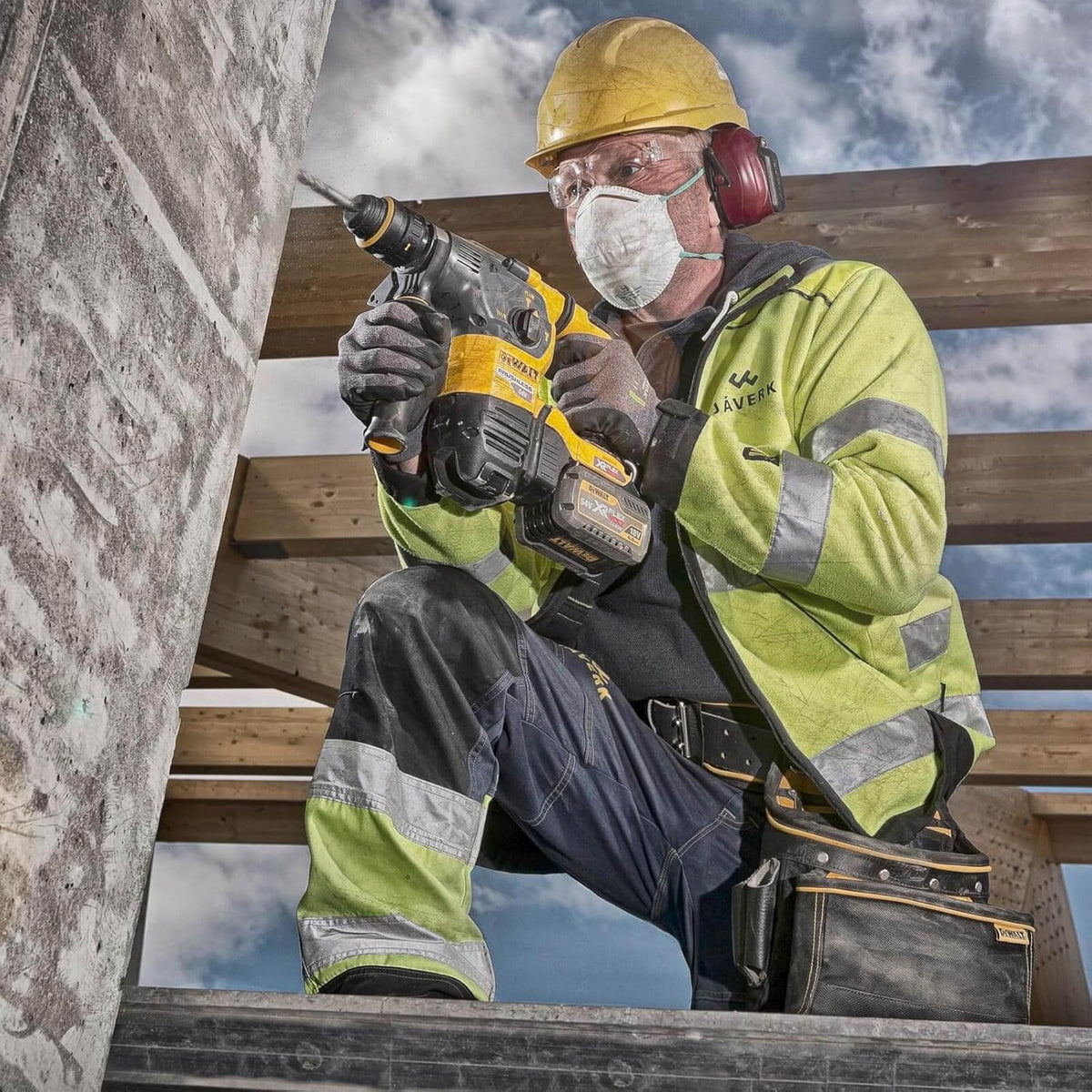 DEWALT Akumulatorowy młotek wielofunkcyjny SDS-plus, 54 V, Basiv