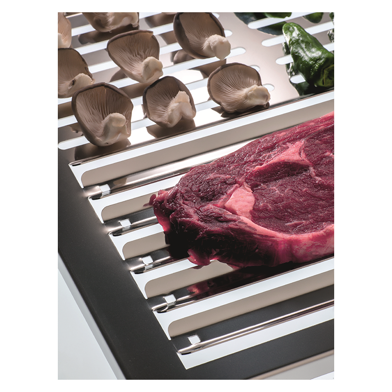 Duży grill ze stali nierdzewnej do grillowania wszelkiego rodzaju. (Zapraszam!)
