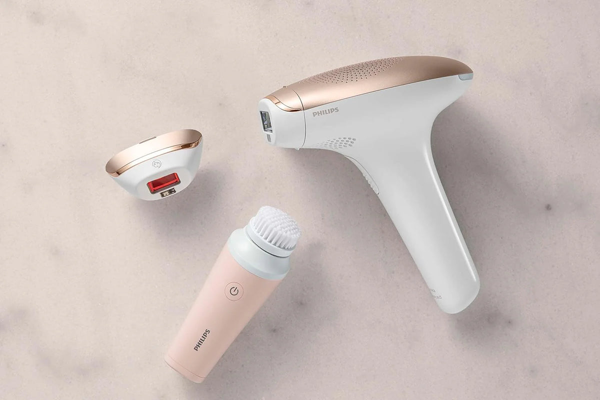 Philips Lumea Zaawansowane urządzenie do usuwania włosów IPL z 2 nasadkami do twarzy i ciała z mini szczoteczką do oczyszczania twarzy VisaPure - BRI922/00